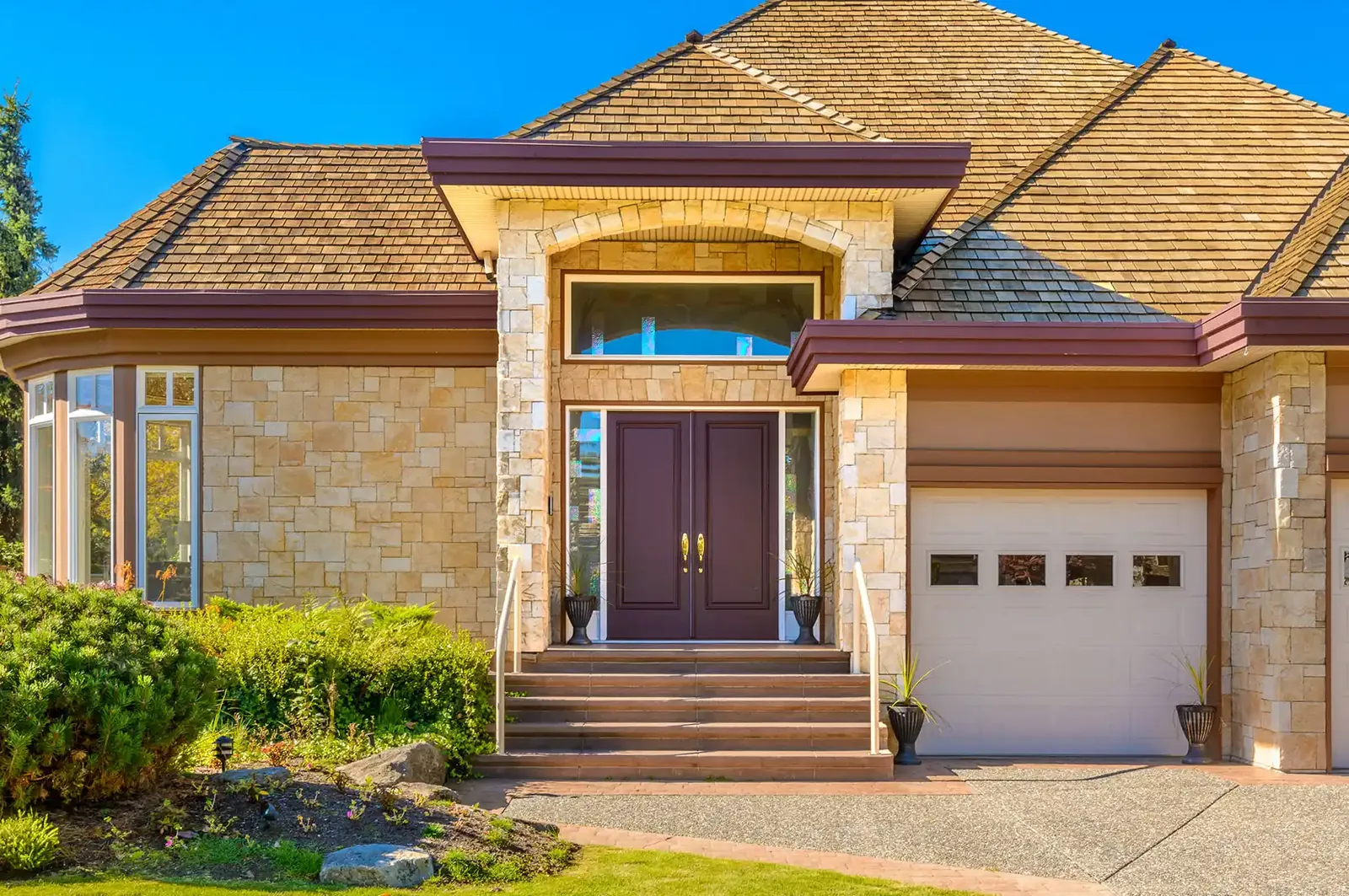 Roof Repairs & Replacement